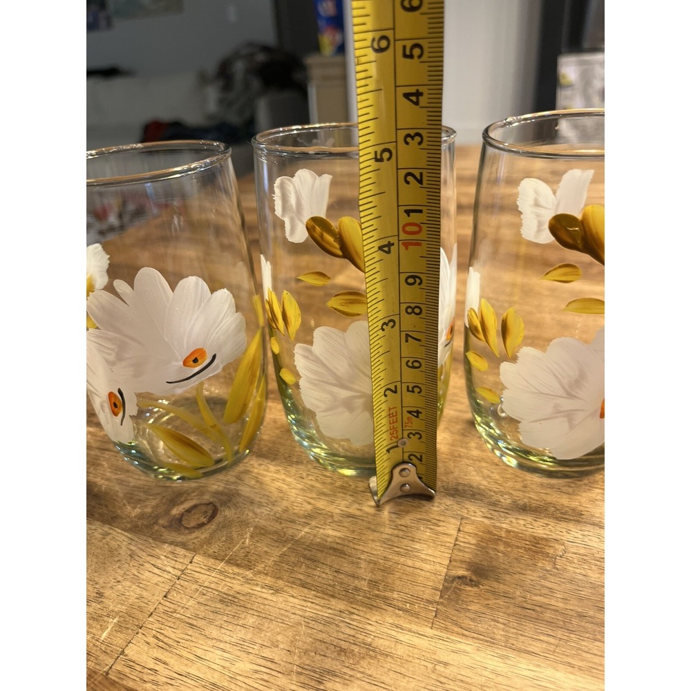 Vintage White Mum Glass Tumblers Hand Blown Hand Painted Set of 5 Mexico 5" tall - Picture 8 of 9